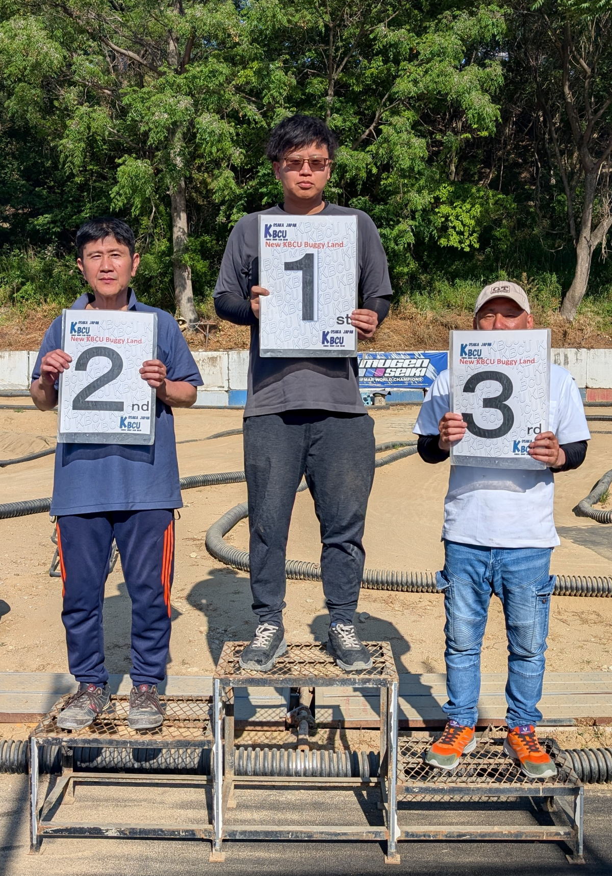 2位 北原選手 　1位 西 選手　3位 阿野選手